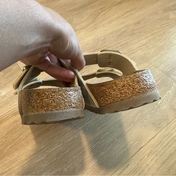 Birkenstock Arizona Birko-Flor Sandals in Desert Soil Camo Sand Size 38 - Picture 9 of 10